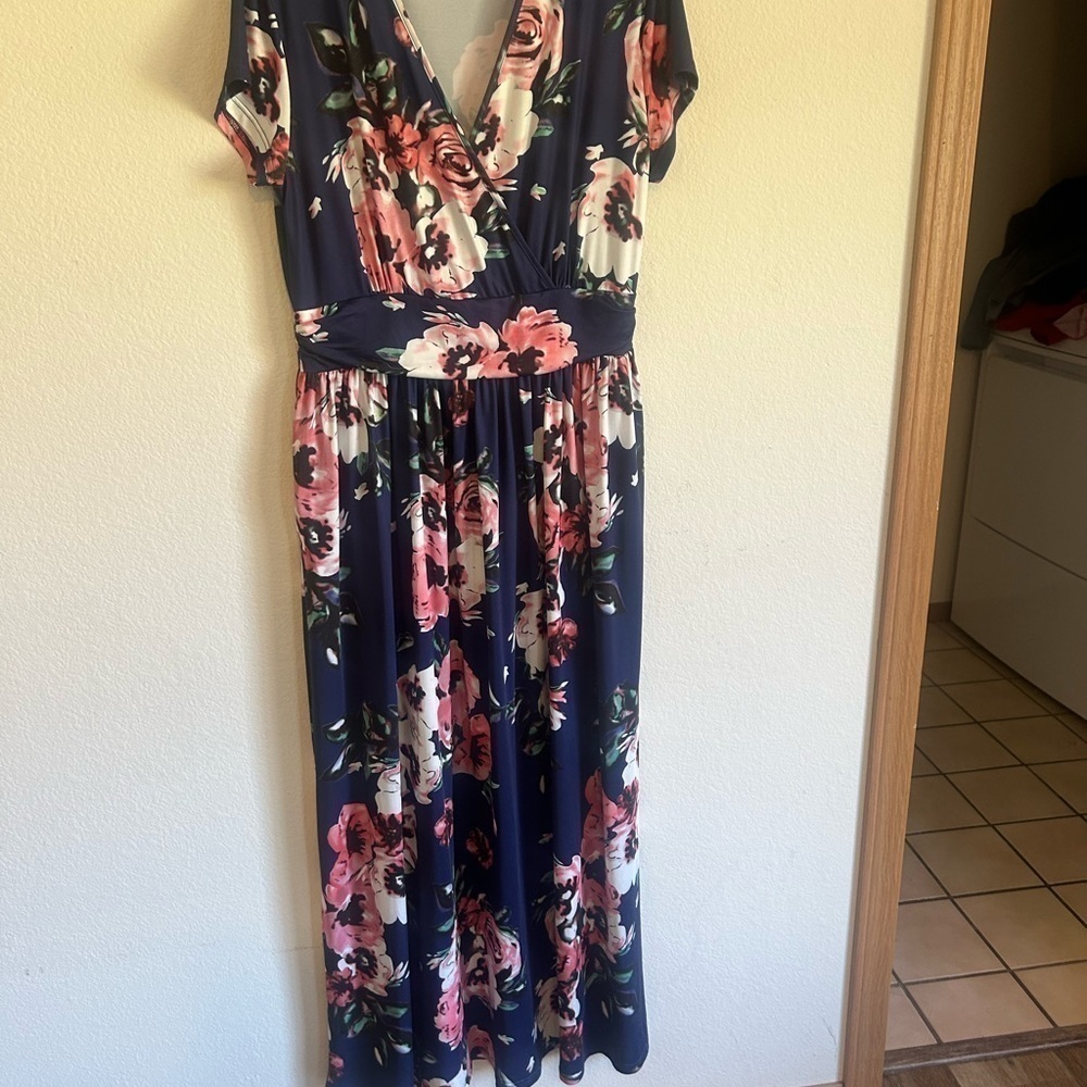 Ouges Women's V-Neck Pattern Pocket Maxi Long Dre… - image 2